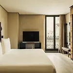 Bagues, A Small Luxury Of The World Hotel