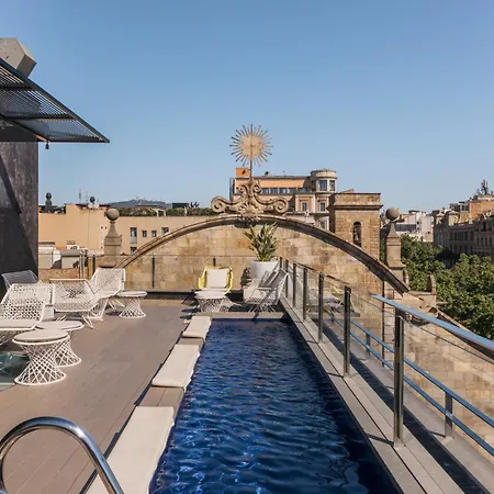 Bagues, A Small Luxury Of The World 바르셀로나