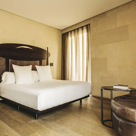 Bagues, A Small Luxury Of The World 5* Barcelona
