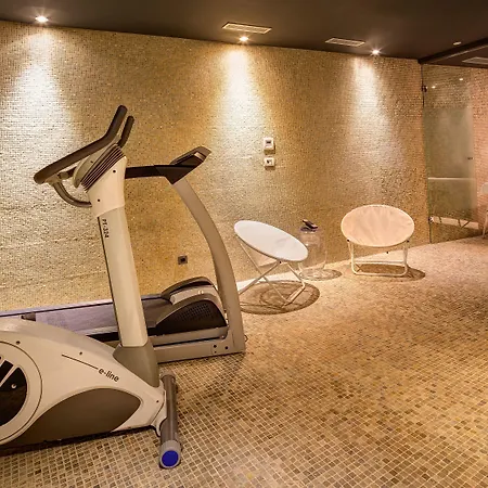 Bagues, A Small Luxury Of The World Barcelona