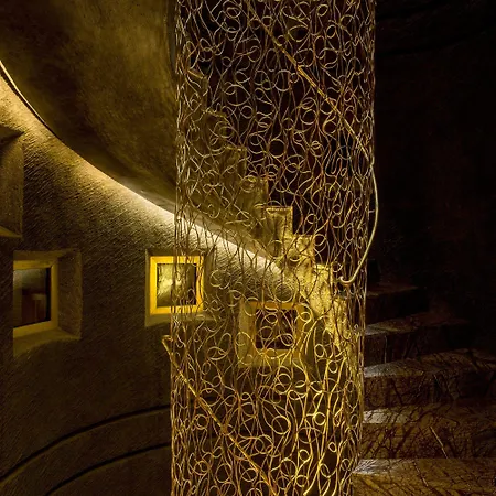 Hotel Bagues A Small Luxury Of The World 5*