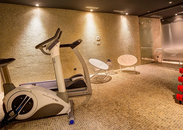 Bagues, A Small Luxury Of The World 巴塞罗那