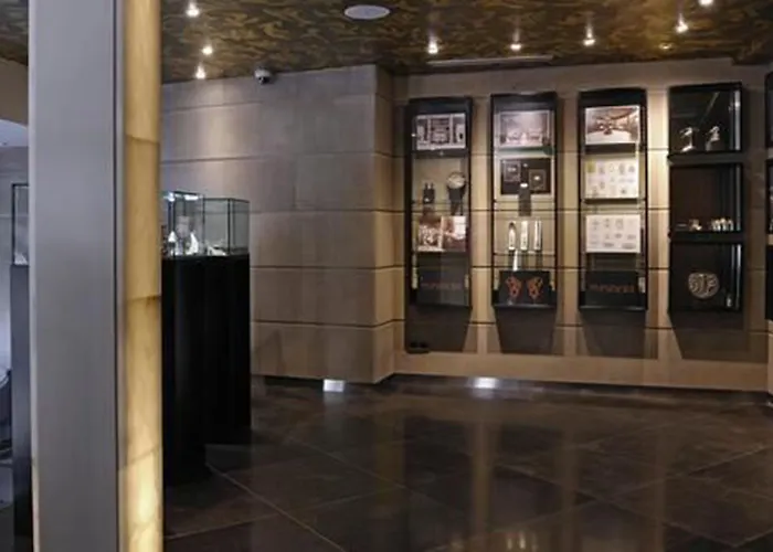 Bagues, A Small Luxury Of The World 酒店 5*