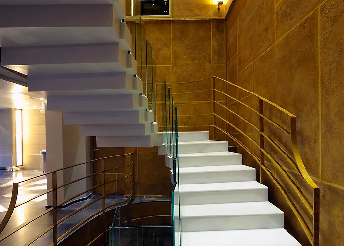 Bagues, A Small Luxury Of The World