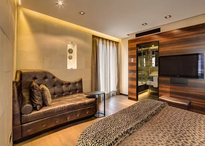 Bagues, A Small Luxury Of The World 5* 巴塞罗那