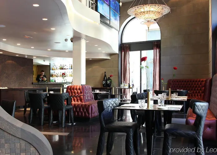 Bagues, A Small Luxury Of The World 5*