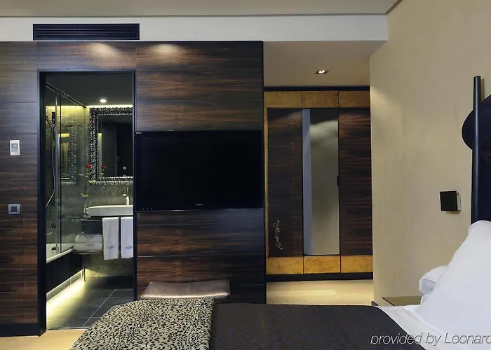 酒店 Bagues, A Small Luxury Of The World