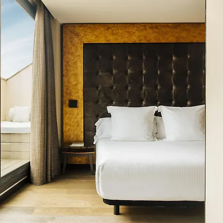 Hotel Bagues, A Small Luxury Of The World 5*